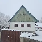 Jestrebi
