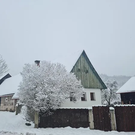 Jestrebi Holiday home *